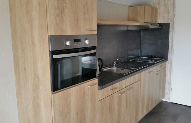 Pondside Stay w/ Kitchen - Photo 8