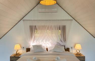 Zloty, a Skromny - ogrodzony domek z jacuzzi i widokiem na jezioro - Foto 46