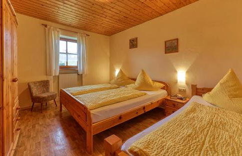 Ferienwohnungen Weghofer F**** (Viechtach) - Foto 3