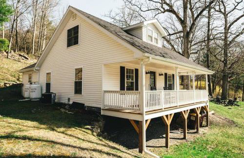 Cozy Cottage, Hot Tub, Fire Pit, 15min to Hudson and hiking - Foto 21