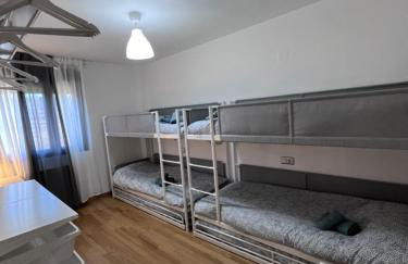 Apartamento en Sabiñánigo para grupos con amplia y soleada terraza - Foto 15