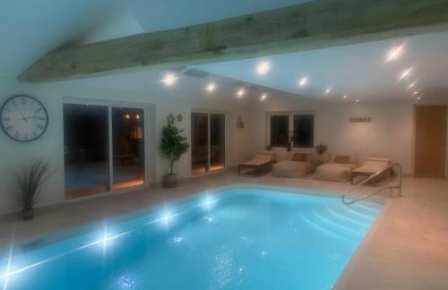 Stunning Beach House Indoor Pool - Foto 10
