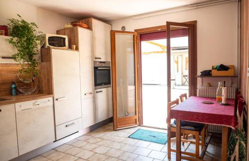 House with garden and parking 1 min from Grenoble - Foto 17