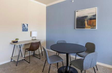 Landing Incredible 1BD Pool Gym - Foto 36