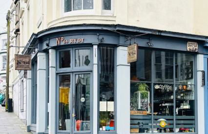 NEW Central Ryde Retreat, Melville Duplex, short walk to Beach Sleeps 6 - Foto 16