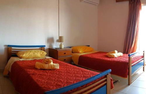 Irene's Apartment In Salakos - Foto 53