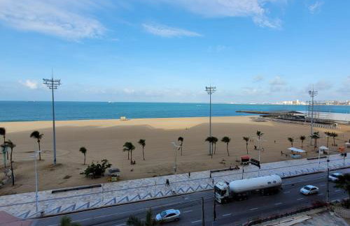 Apartamento com vista maravilhosa para o mar - Foto 14