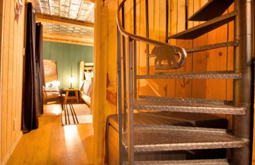 Meadow Retreat - Hot Tub, Fire Pit & Games - Photo 24