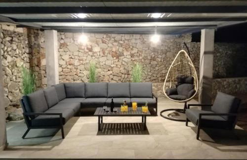 Olive Tree - House with Pool - Photo 26