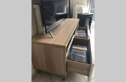 Le Vert Bois - calme, verdure, terrains de tennis - Foto 12