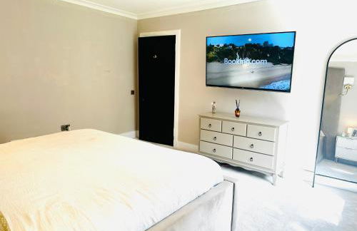 Red Roofs - 5BR Luxury - Large Gardens - EV Point - Near Edinburgh - Photo 37