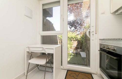 Apartamento con jardín privado - Foto 3