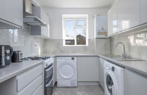 Cosy 4 bed near Greenwich Fast & Easy to Central London - Foto 3