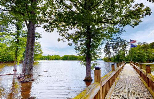 Large Waterfront Lake Murray Home with Dock - Foto 33