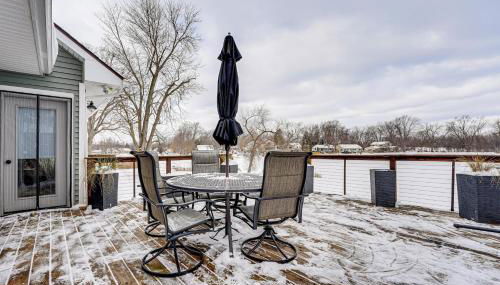 Lakefront Escape with Deck 10 Mi to Ann Arbor! - Foto 2