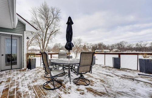 Lakefront Escape with Deck 10 Mi to Ann Arbor! - Foto 2