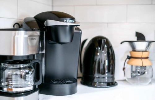 Starlight Horizon 2 Cabins Hot Tub & Pool - Pet-Friendly Texas Hill Country Stay Near Canyon Lake Sleeps 12, Stargazing, Group Getaway - Foto 34