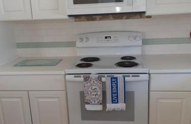 Pet Friendly, Wifi, Beach Badges, Beach Chairs,deck Smart Tv, Outdoor Shower, - Foto 9