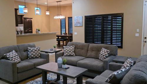 Beautiful Home For Large Family! - Foto 1