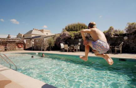 Finest Retreats - Historic Castle on River Tamar - Photo 6