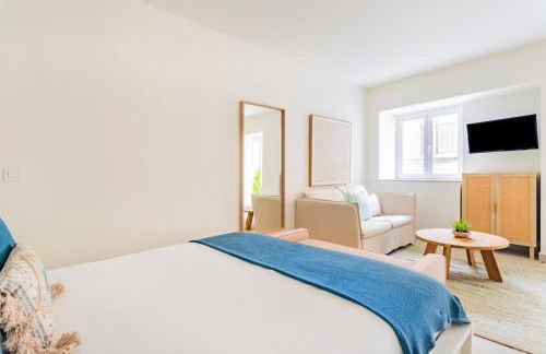 Lapa Getaway Studio with Swimming Pool - Photo 47