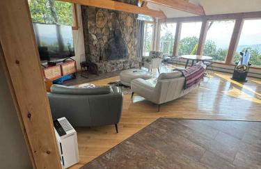 Campton Mountain Ski Retreat for Year-Round Fun -Best view and Best Price Guarantee - Foto 22