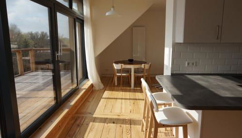 FeWo OG am Fluss mit Balkon - ein himmlischer Ausblick - Foto 5