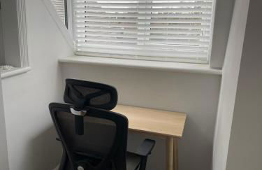 Ideal Contractor Business & Family Friendly 2-Bed Apartment Quiet & Spotless with Fast WiFi Large Screen Smart TV - Foto 21