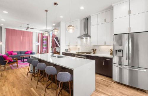 Ultimate Bach 10min to DT IG Walls Every Room - Foto 61