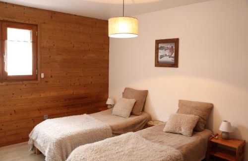 maison de village au pied des 3 Vallées - Foto 4