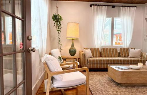 poolside villa with hot tub near Rodeo and World Cup - Foto 12