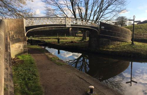 Carr’s cottage Eyam Peak District, - Photo 41