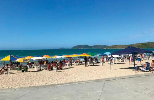 De frente a Praia do Peró, Da janela Maravilhe-se com a Vista! Apto tipo flat, Pé na Areia, Piscina, Wi Fi - Foto 52