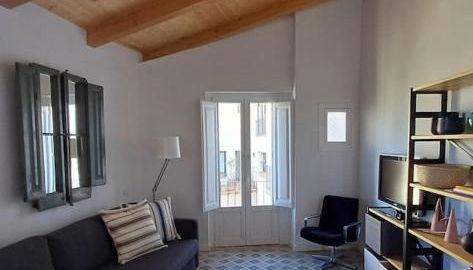 FeelhomeVIC. Ático con terraza en centro histórico - Photo 2