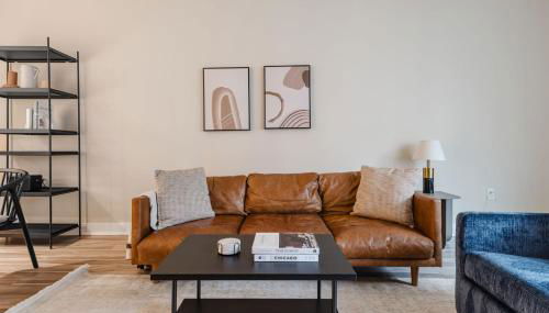 Blueground Bethesda roof pool nr food metro WDC-916 - Foto 3, Other