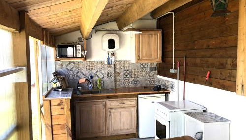 Gite Chambre Cuisine Parking à St Georges d'Oléron - Foto 3