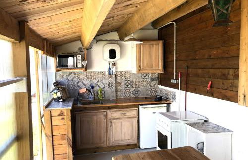 Gite Chambre Cuisine Parking à St Georges d'Oléron - Foto 3