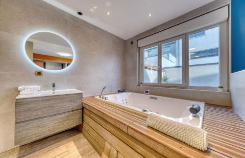 Suite & Spa - Jacuzzi - Sauna - Foto 30