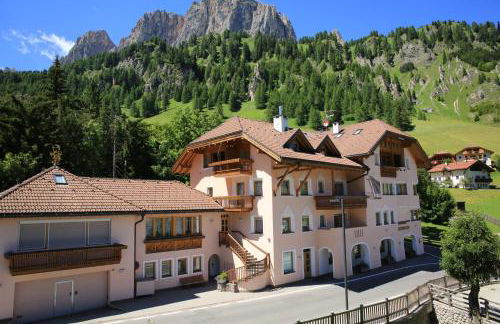 Garni Criss - Foto 41