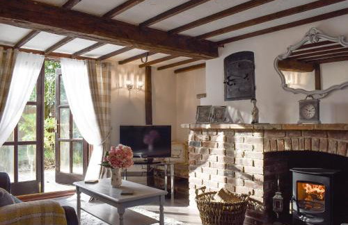 Wilma Cottage - Photo 1