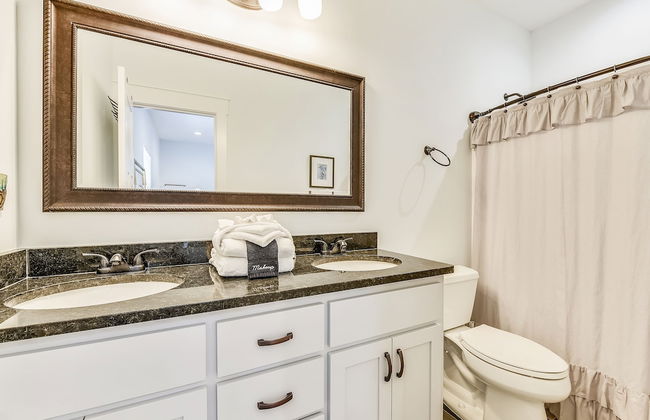 Sandy Feet Retreat by Book That Condo - Photo 15