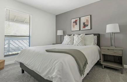 Landing Spectacular 1BD Gym Pool - Photo 61