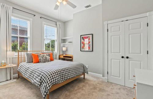 Quiet Historic Corner Easy Walk to Downtown Dining and Entertainment - Foto 25