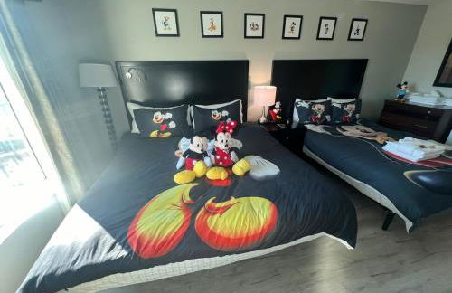 5 Minutes to Disney Free Shuttle King & queen bed - Foto 62