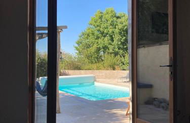 Rustic cottage with stunning swimming pool - Foto 1