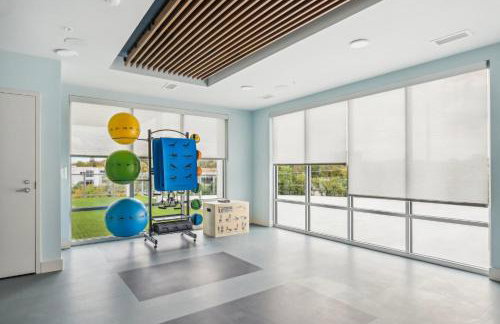 Skyline Views & PoolMins to Vanderbilt - Foto 26