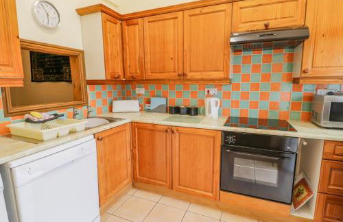 Wheelhouse Cottage - Photo 13