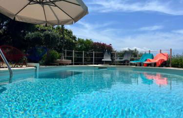 villa vue mer avec piscine et jardin arboré - Foto 2