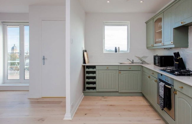 The Sparkford Gardens - Lovely 2bdr With Balcony - Foto 7