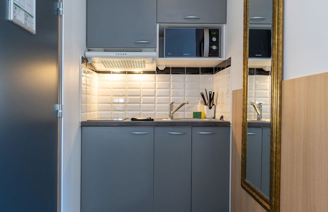 CALM Appart' & Hostel - Photo 17